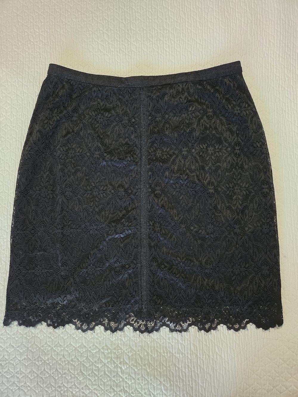 Aritzia Wilfred Black Lace Pencil Skirt with Scalloped Hem